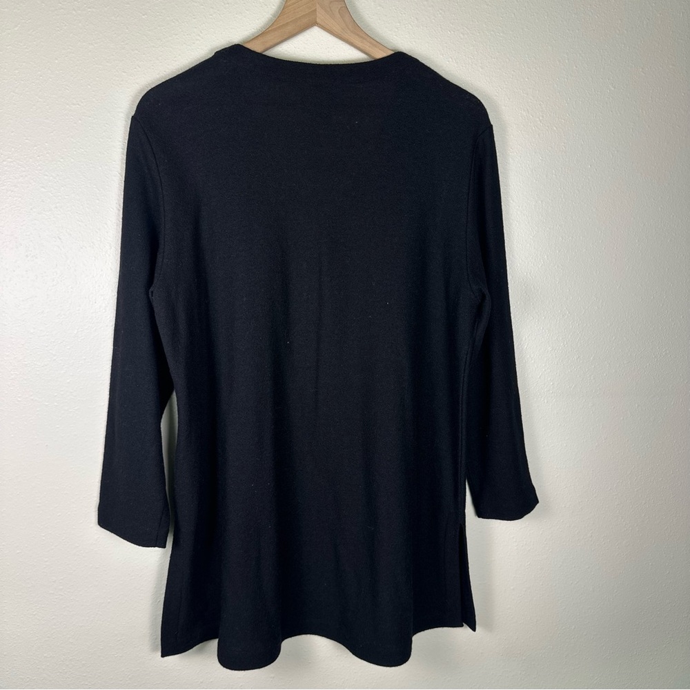 Vintage EILEEN FISHER Chic Quiet Luxury Black Wool Button Front Cardigan Sweater - Picture 5 of 6